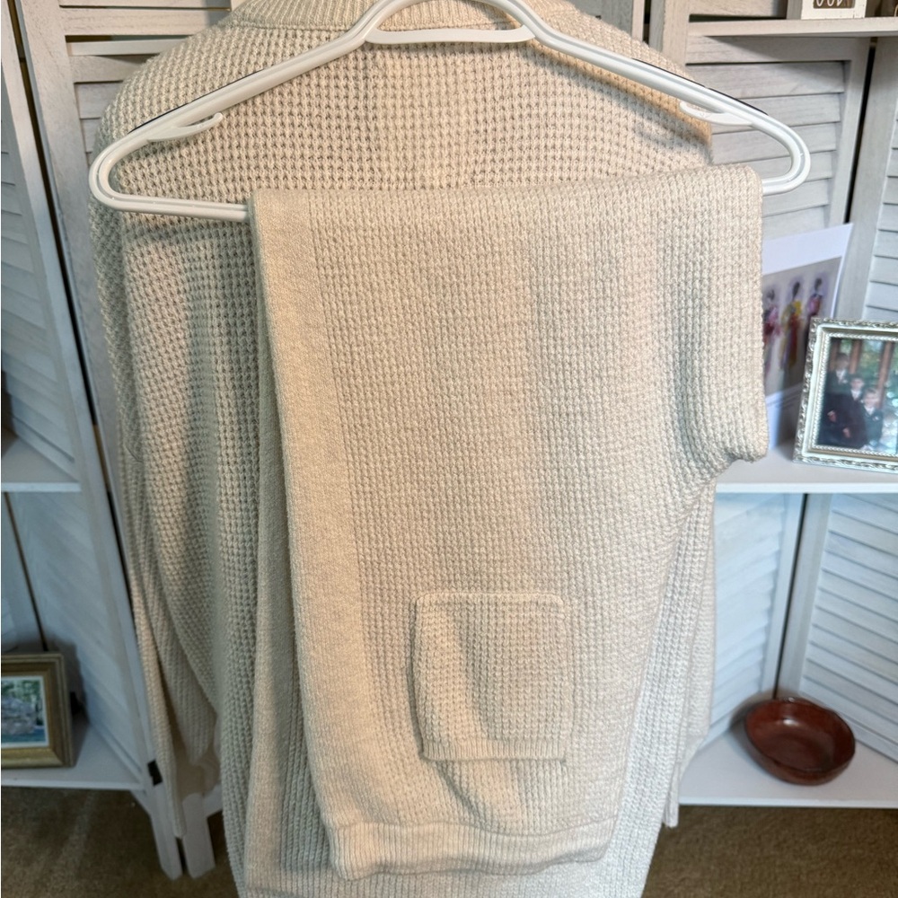 Aerie CozyUp Waffle Knit Crewneck Sweater & Skater Pants two piece Set SZ L - Picture 3 of 11